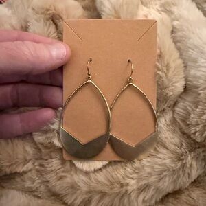 Express Elegant Gold Teardrop Earrings